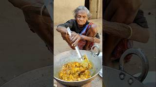 100 year old poor grandma cooking CHICKEN CURRY Village life [upl. by Atinrahc552]