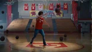 Zac Efron  Scream High School Musical 3 Senior Year WLyrics in Subtitles [upl. by Vandyke]