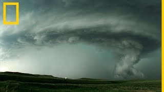 Tormentas eléctricas 101  National Geographic en Español [upl. by Aicsila]