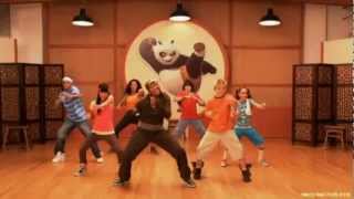 How To Do The Panda Dance  Featuring Ross Lynch [upl. by Jori]