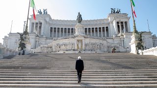 25 Aprile il Presidente Mattarella all’Altare della Patria [upl. by Tearle]