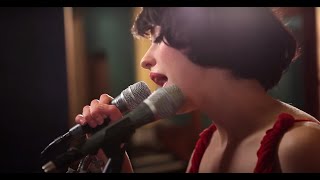 Kimbra  quotPlain Gold Ringquot Live at Sing Sing Studios [upl. by Sedaiuqlem360]