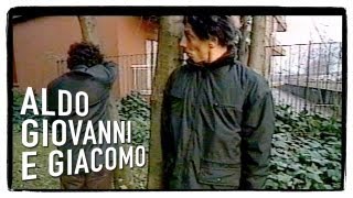 Il nascondino  Gli Svizzeri di Aldo Giovanni e Giacomo [upl. by Acinimod163]