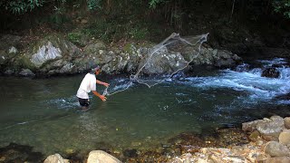 Menjala ikan sungai  CATCHING FISH WITH NETS [upl. by Joette]