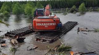 M3 Amphibious Rig driving into River  Ferry Operation [upl. by Bocyaj]