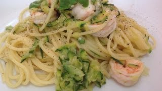 Spaghetti Gamberi e Zucchine [upl. by Suoivatra]