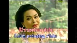 Lgm Bengawan Solo  Tuti Maryati Tuti Tri Sedya Official Video [upl. by Aitercal]