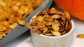 How to Roast Pumpkin Seeds  DIY Roasted Pumpkin Seeds  RECIPE [upl. by Johan]