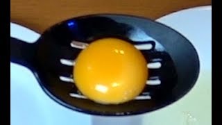 4 simple ways to separate egg yolks [upl. by Terr341]