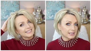 How To Style a Short Stacked  Inverted Bob 2017 [upl. by Felise631]