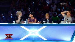 X Factor 5 concorrente contro Simona Ventura [upl. by Latyrc]