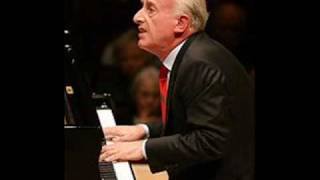 Chopin  Ballade No 1 in G minor Op 23 quotLIVEquot Maurizio Pollini piano [upl. by Jilleen995]