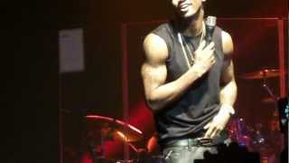 Trey Songz touching himself  Neighbours know my name Ancienne Belgique [upl. by Enilaf]