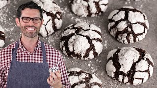 Easy Delicious Chocolate Crinkle Cookies [upl. by Eliot]