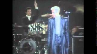 Eurythmics Here Comes The Rain Again Live Revenge Tour 1987 [upl. by Pirnot]