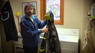 How to Wash your ski oufit  Salomon [upl. by Sonafets]