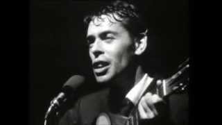 Jacques Brel  Le plat pays LIVE HQ [upl. by Brawner]