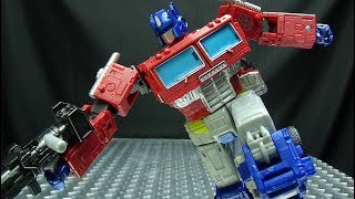 Earthrise Leader OPTIMUS PRIME EmGos Transformers Reviews N Stuff [upl. by Lita996]