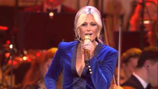 Helene Fischer  Feliz Navidad Live aus der Hofburg Wien [upl. by Tolliver]